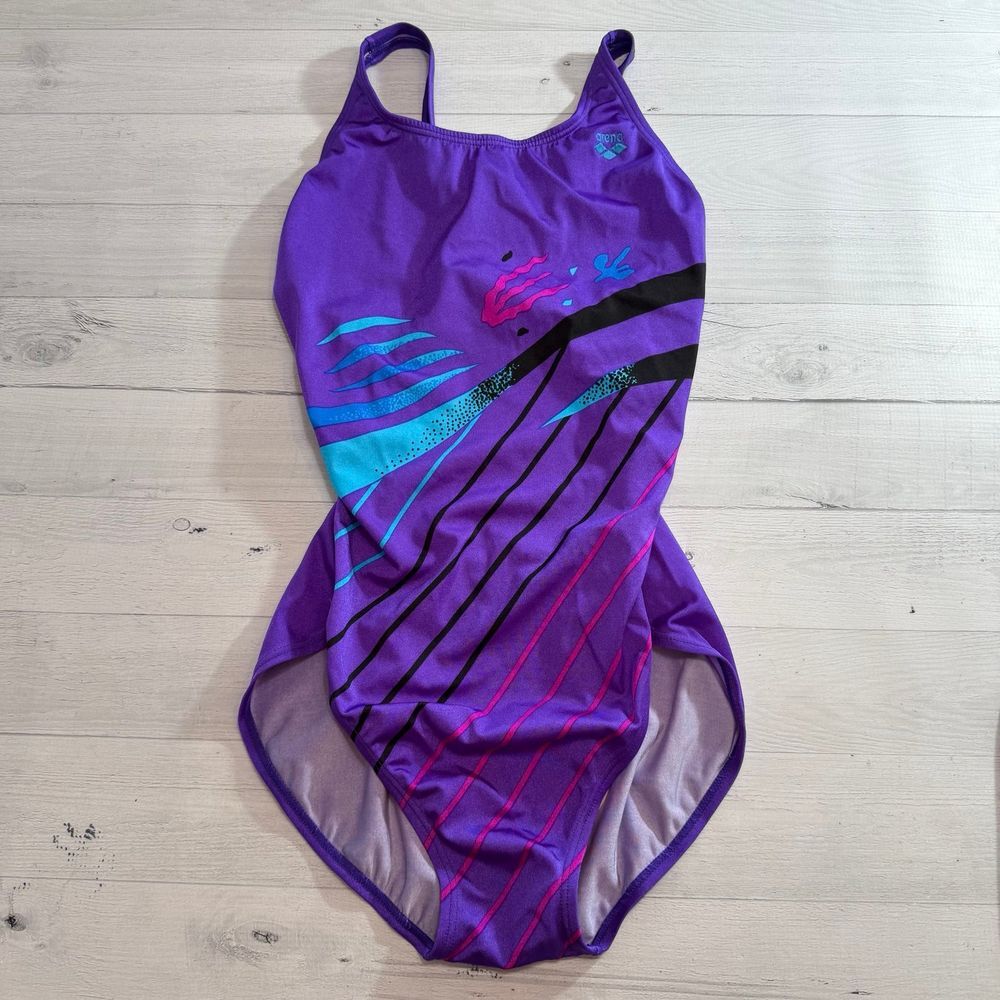 Vintage arena be descente women's purple one piece swimsuit chest size 40"